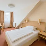 Atomis Hotel Dusseldorf