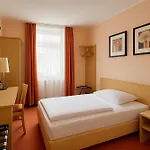 Hotel Atomis