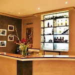 Hotel Atomis