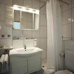 Atomis Hotel