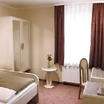 Atomis Hotel Dusseldorf