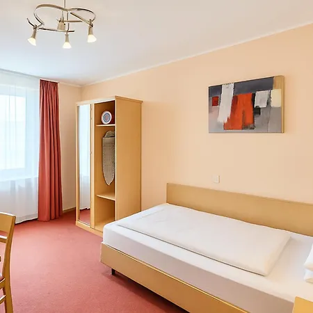Petersburg Superior 3* Düsseldorf
