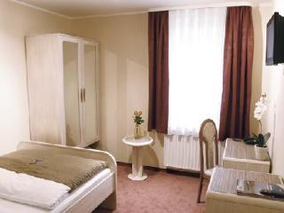 Atomis Hotel Dusseldorf