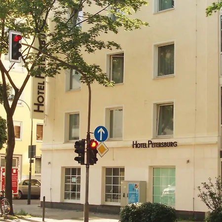 Atomis 3* Düsseldorf