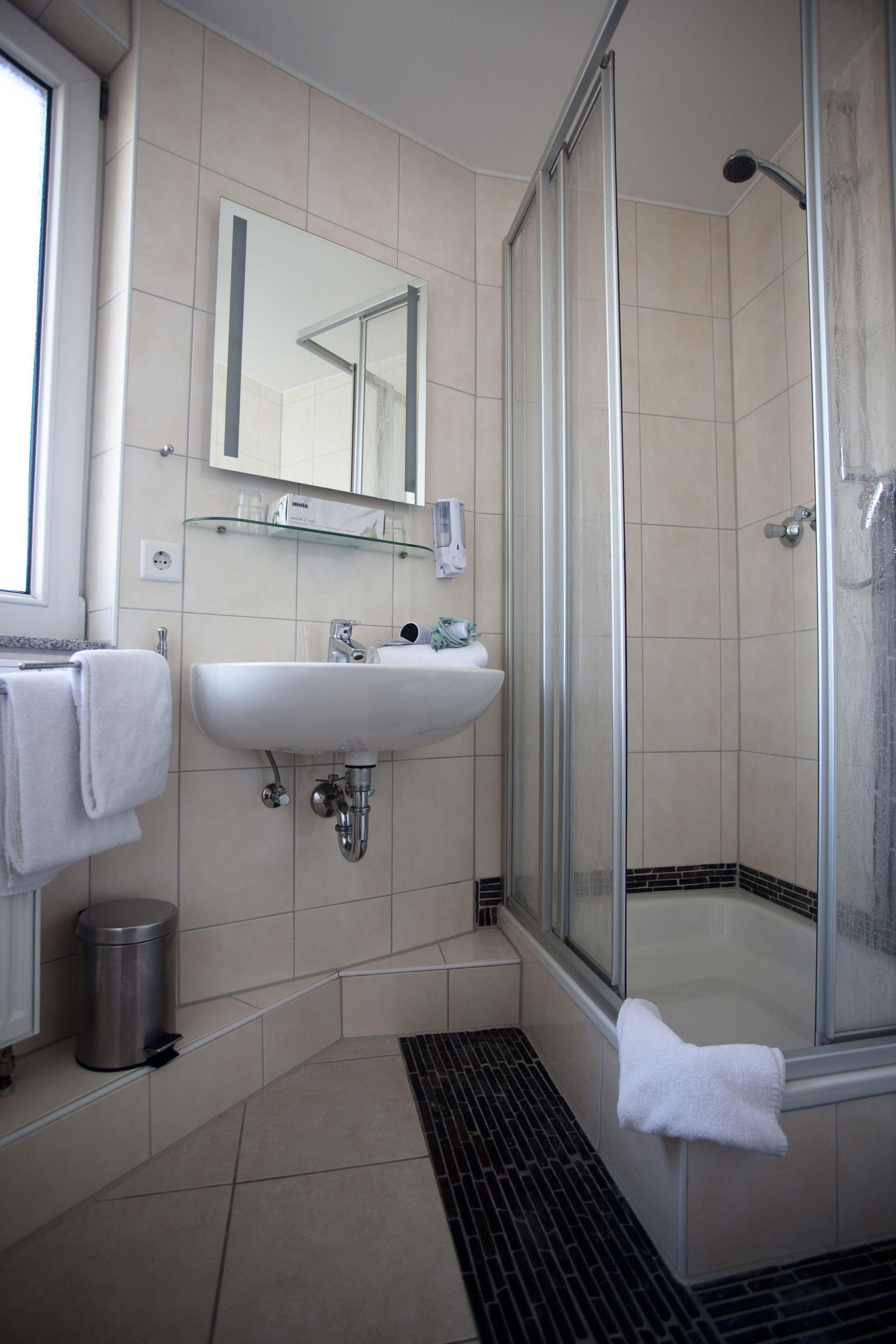 Atomis Hotel 3*